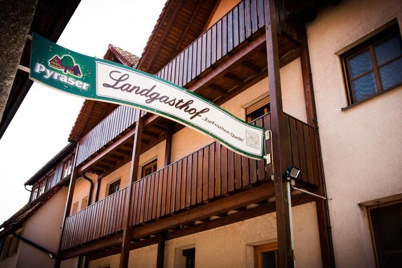 Zur Frischen Quelle Otel Oberasbach Dış mekan fotoğraf