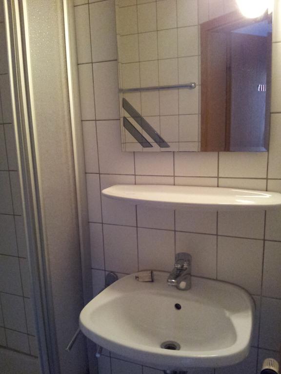 Zur Frischen Quelle Otel Oberasbach Dış mekan fotoğraf